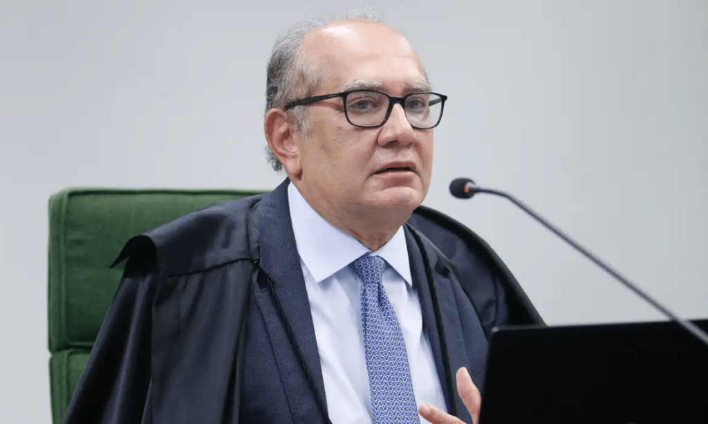 Mães de crianças menores de 12 anos poderão cumprir domiciliar